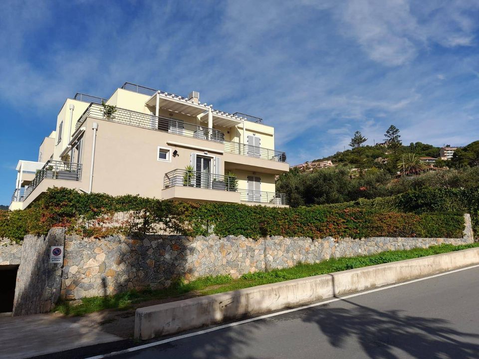 Lejlighed i Bordighera, Imperia - foto 4