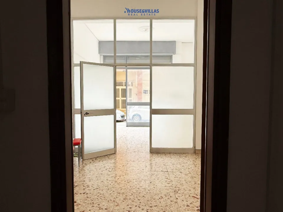 L'establiment comercial a Noto, Siracusa - foto 2