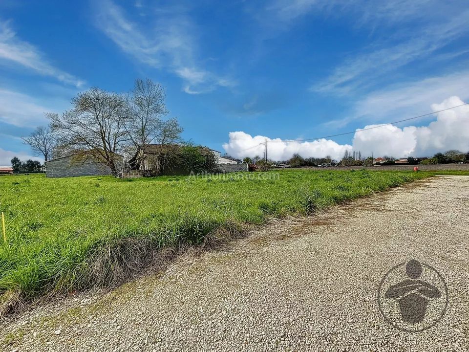 Helårsgrund i Saint-Médard-de-Guizières, Gironde - foto 2