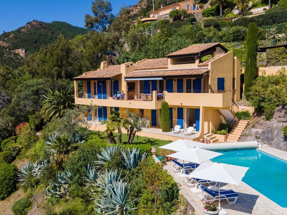 Villa i Theoule-sur-Mer, Alpes-Maritimes - bilde 1