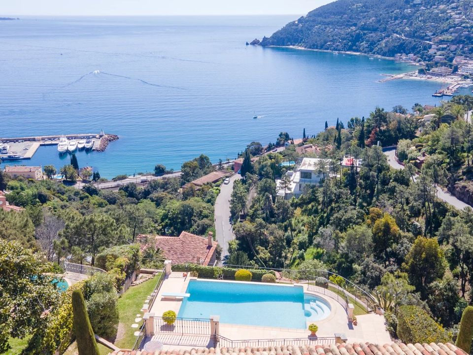 Villa a Theoule-sur-Mer, Alpes-Maritimes - foto 2