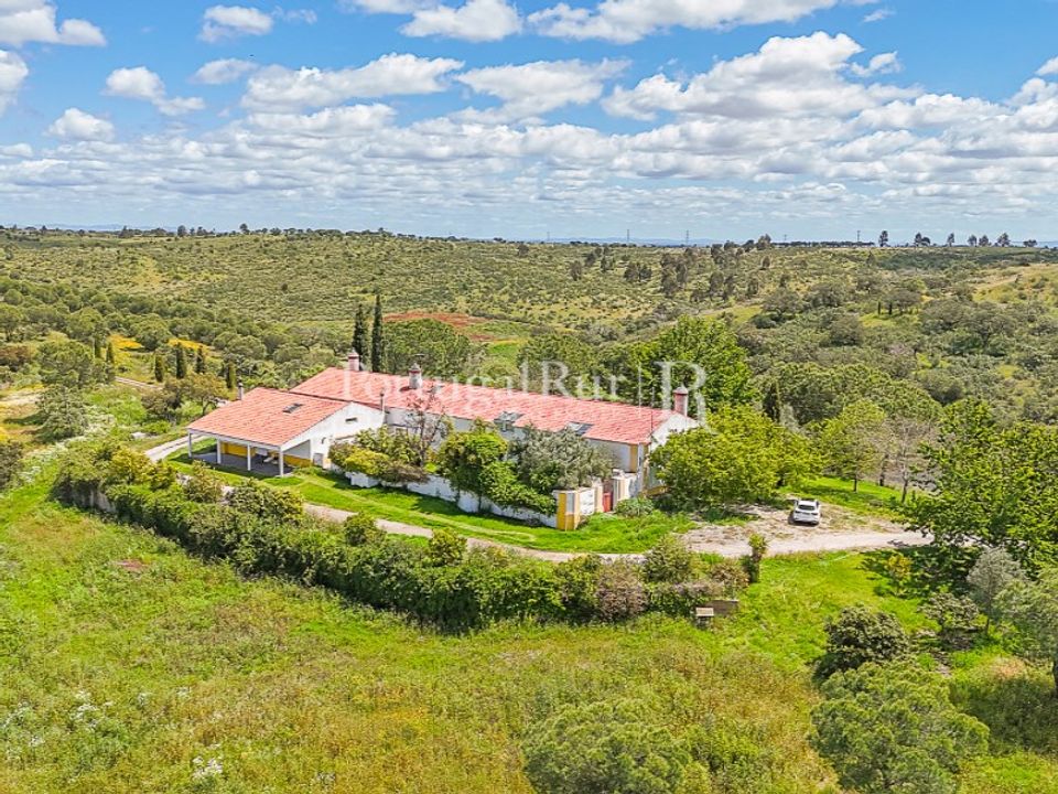 Casa de campo en Moura, Beja - foto 1