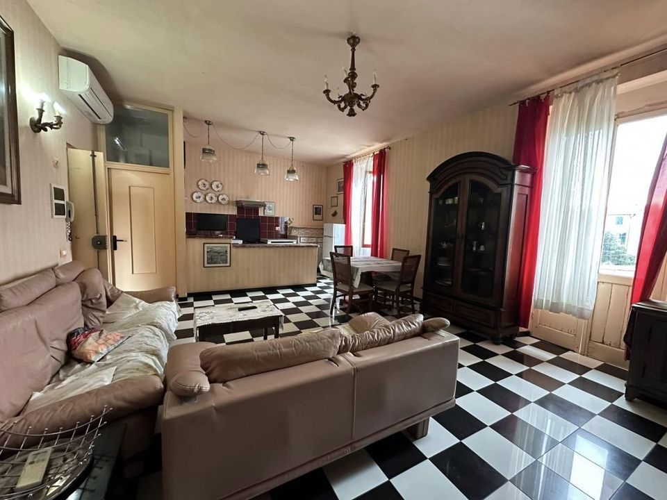 Lejlighed i Sarzana, La Spezia - foto 1