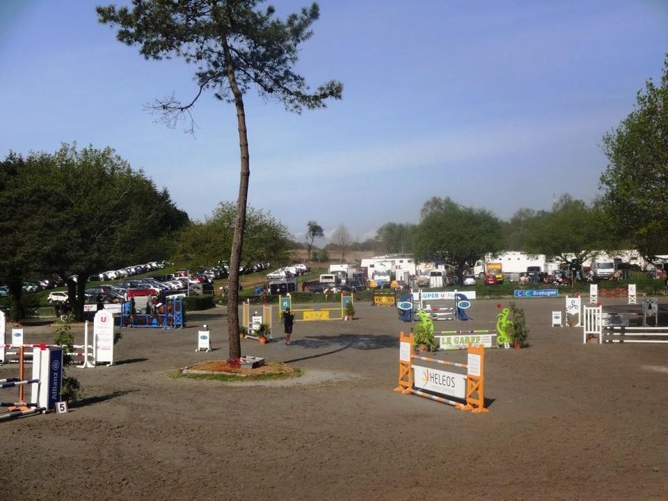 Erhvervsejendom i Malguénac, Morbihan - foto 2