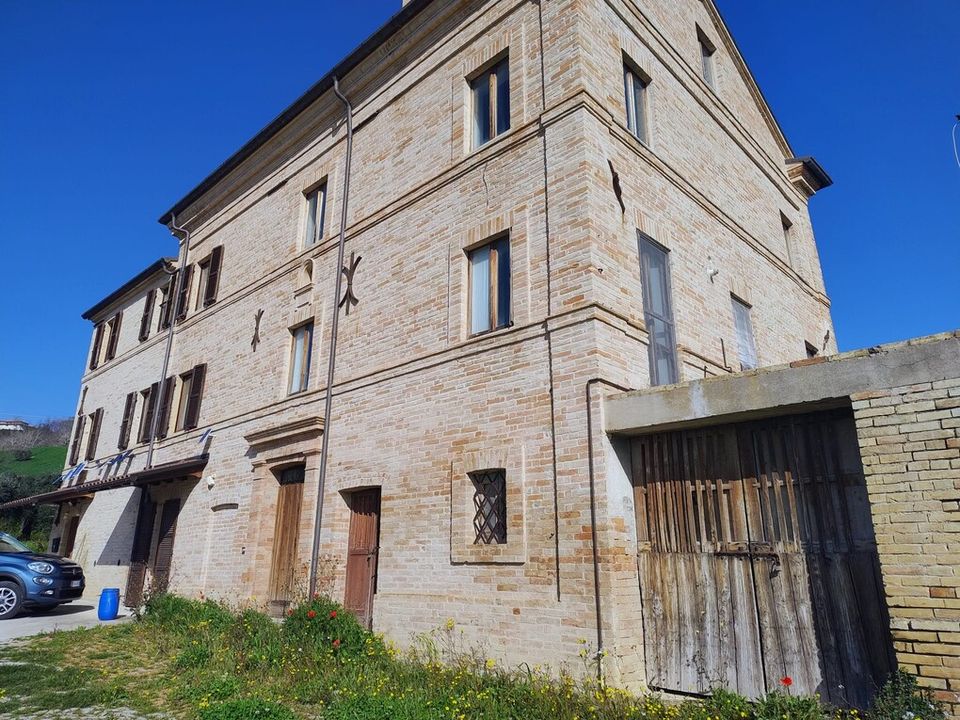 Farm hus i Montegiorgio, Fermo - foto 1