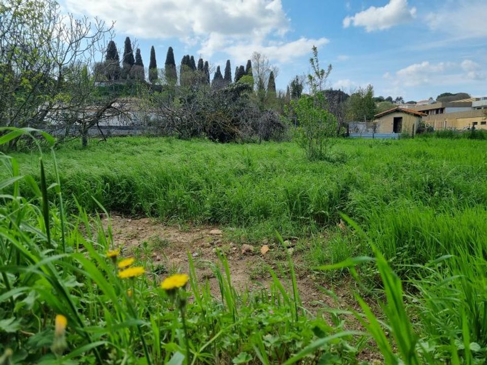 Helårsgrund i Maraussan, Herault - foto 1