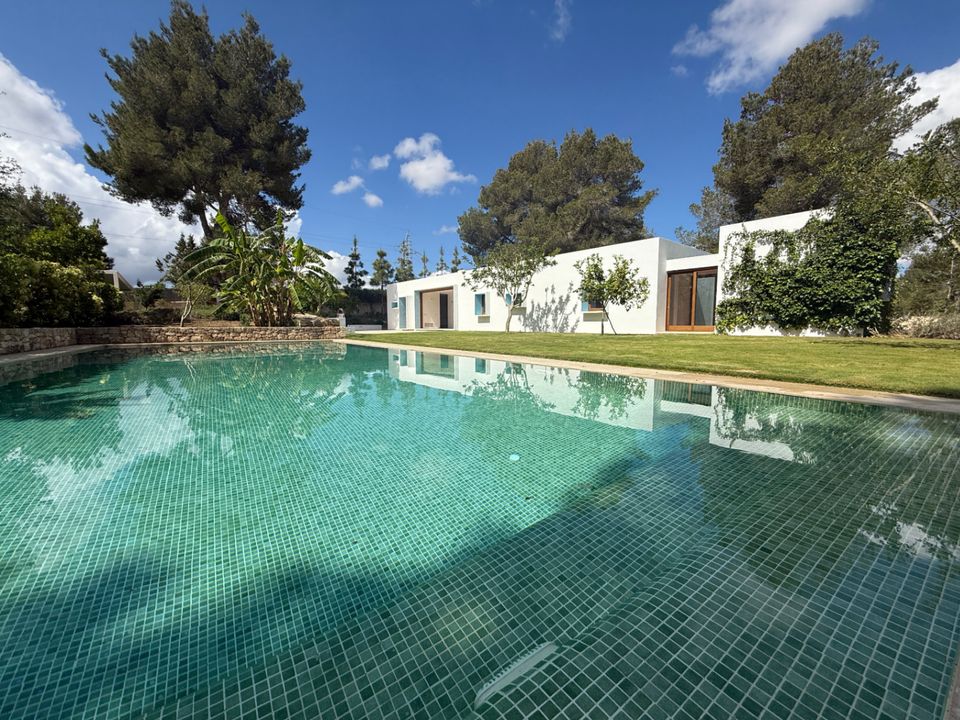 Villa i Santa Eulalia Del Rio, Ibiza - foto 1