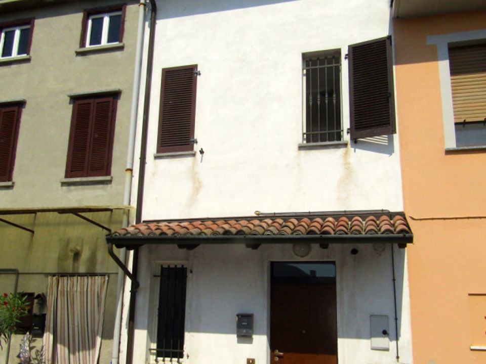 Rækkehus i Sannazzaro de Burgondi, Pavia - foto 1