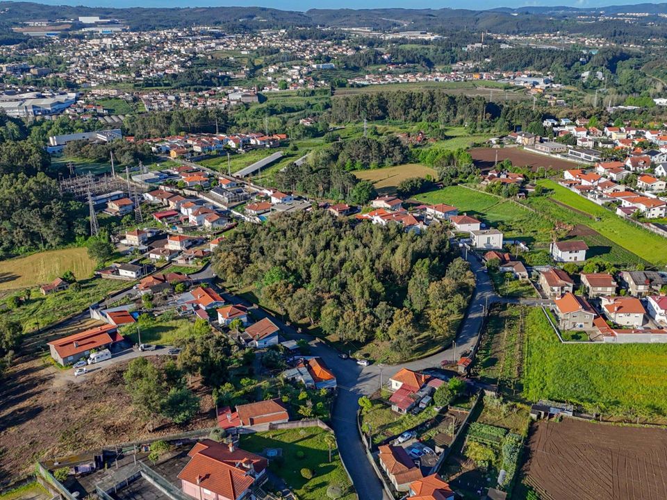 Helårsgrund i Santo Tirso, Porto - foto 5