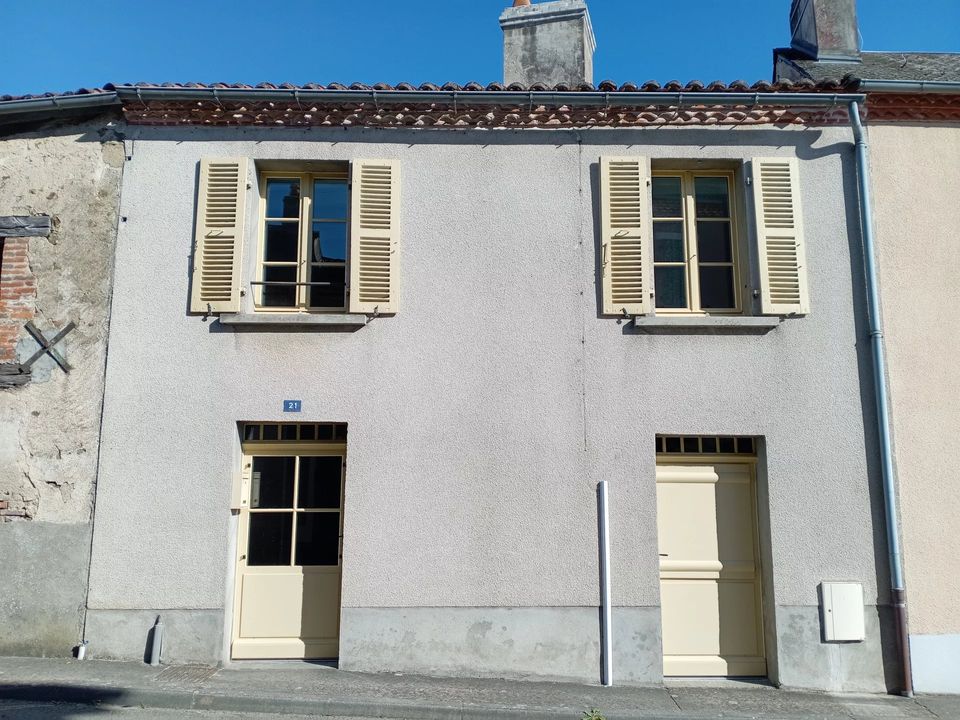 Villa i Magnac-Laval, Haute-Vienne - foto 1