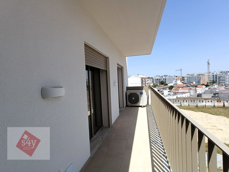 Lejlighed i Montijo, Setubal - foto 1