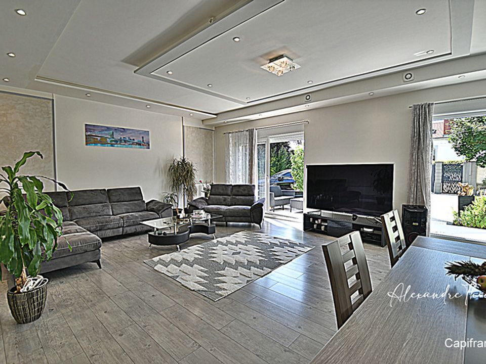 Villa a Saint-Denis-les-Bourg, Ain - foto 3