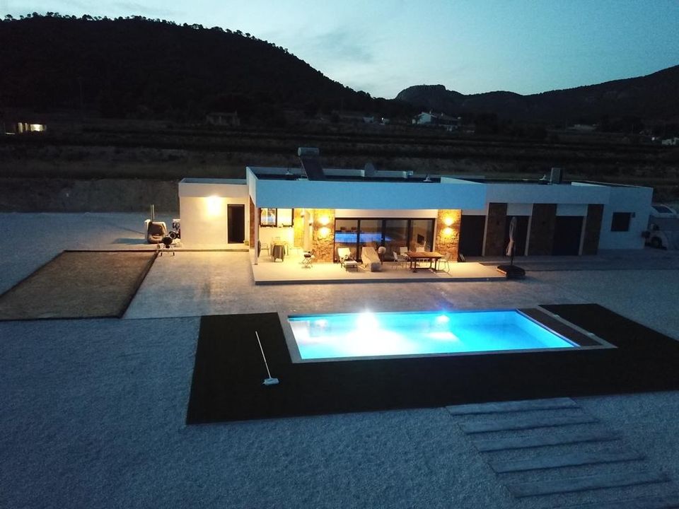 Villa en Aspe, Alicante - foto 3
