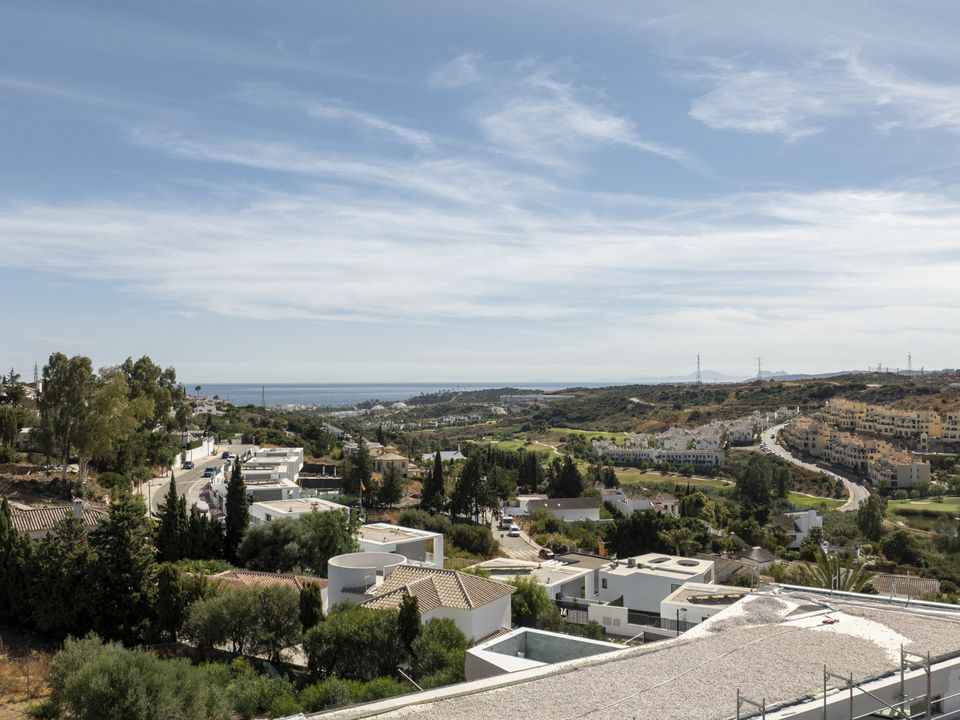 Helårsgrund i Estepona, Malaga - foto 1