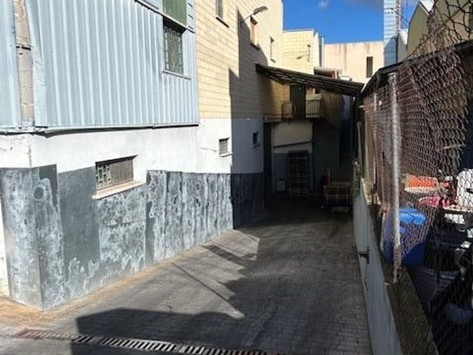 Erhvervsejendom i Tres Cantos, Madrid - foto 3