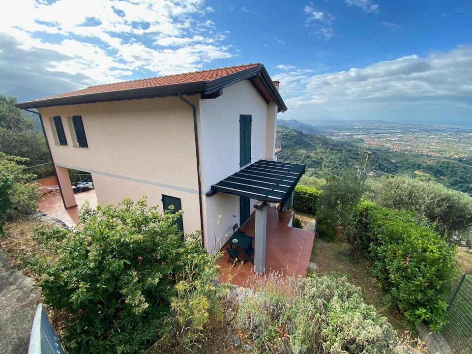 Landejendom i Pietrasanta, Lucca - foto 1