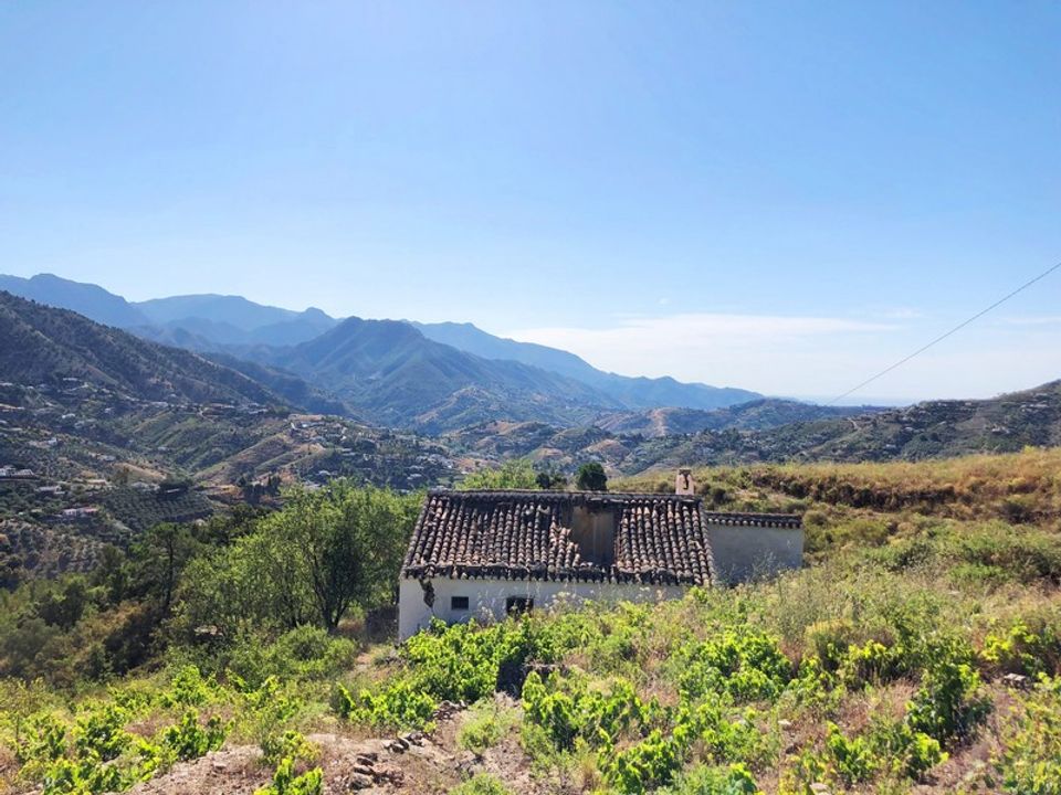 Helårsgrund i Competa, Malaga - foto 1