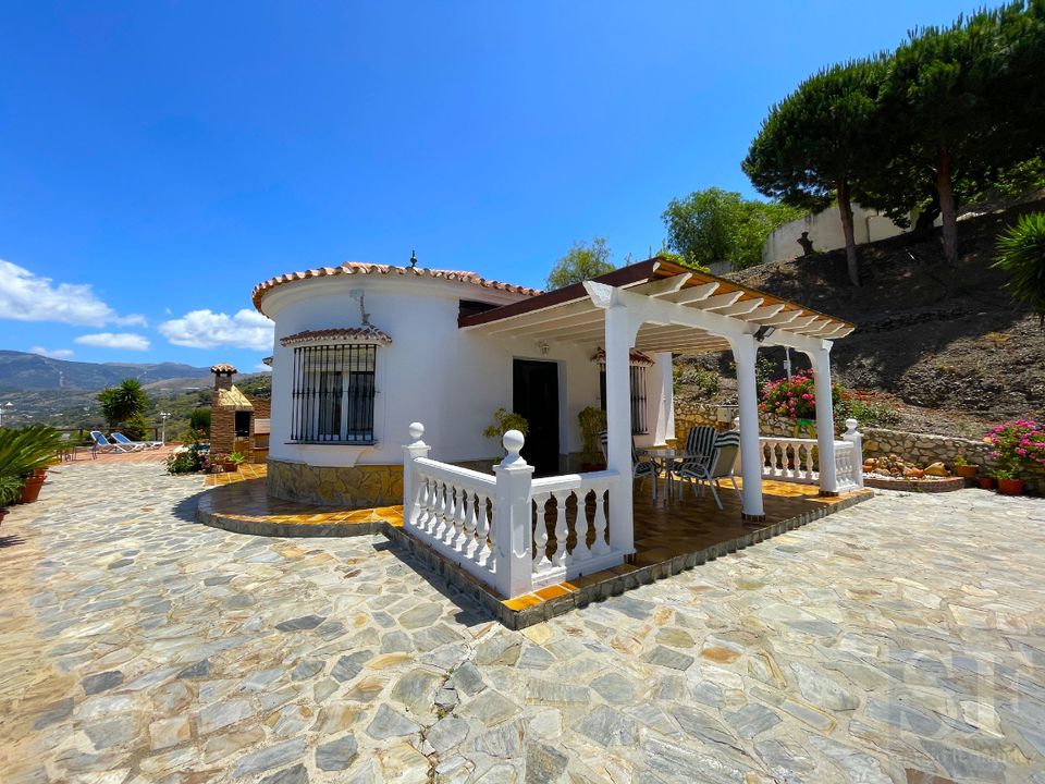 Villa i Sayalonga, Malaga - foto 2