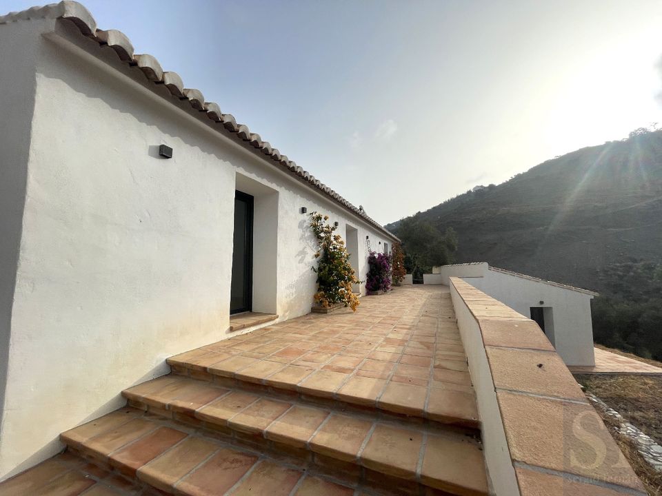 Villa i Sayalonga, Malaga - foto 1