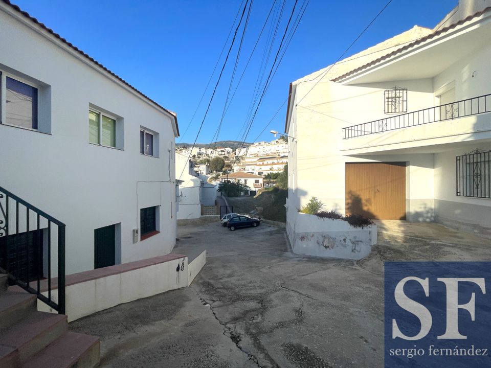 Helårsgrund i Canillas De Albaida, Malaga - foto 4
