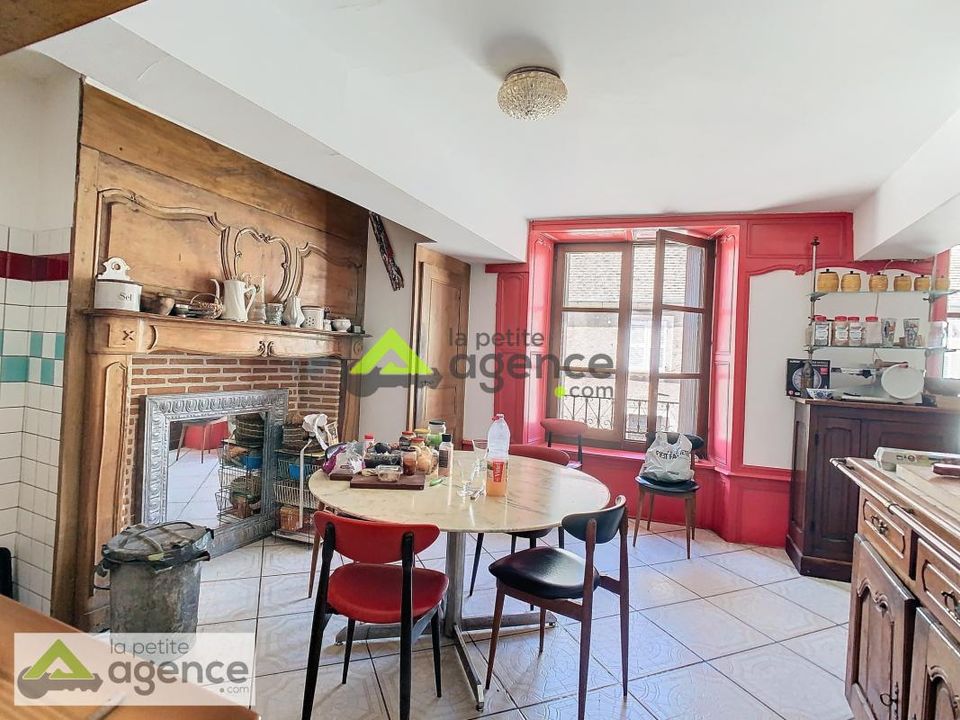 Town house in Bellegarde-En-Marche, Creuse - photo 1