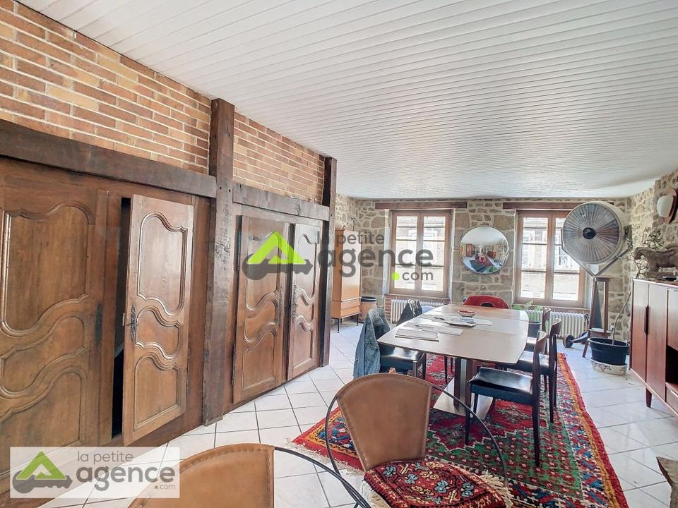 Town house in Bellegarde-En-Marche, Creuse - photo 4
