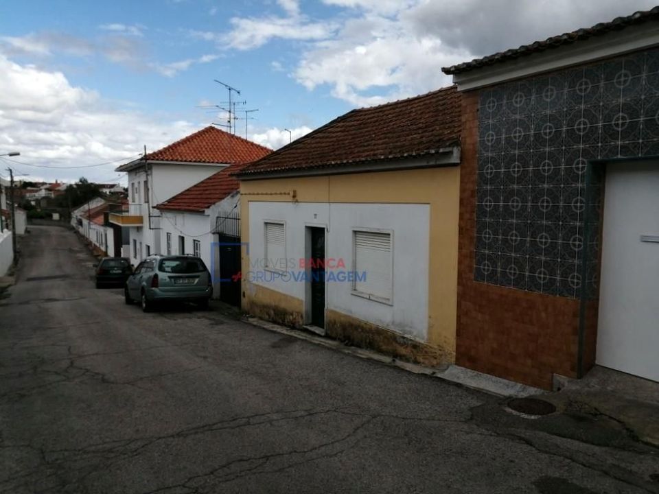 Byhus i Torres Novas, Santarem - foto 1
