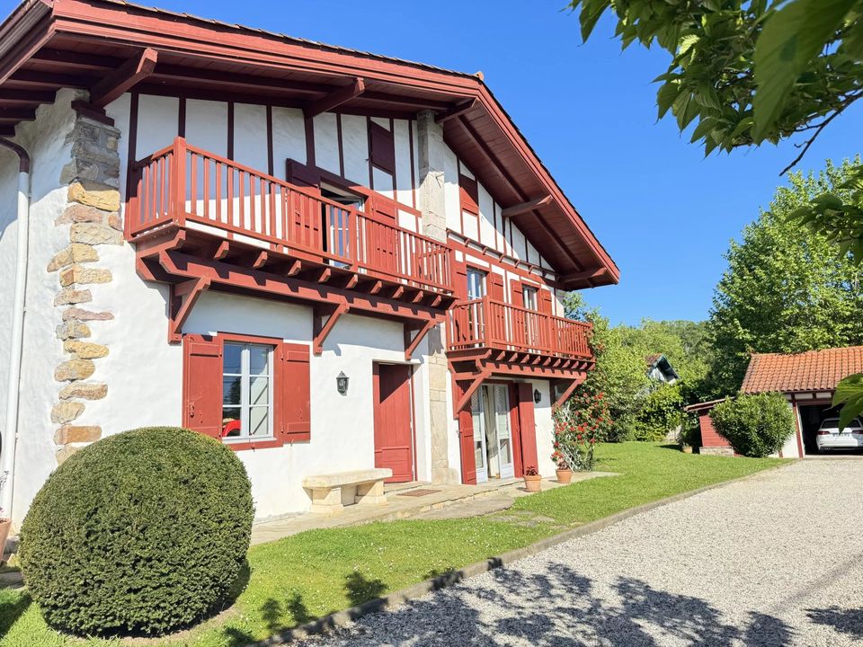 Villa i Ascain, Pyrenees-Atlantiques - bilde 1