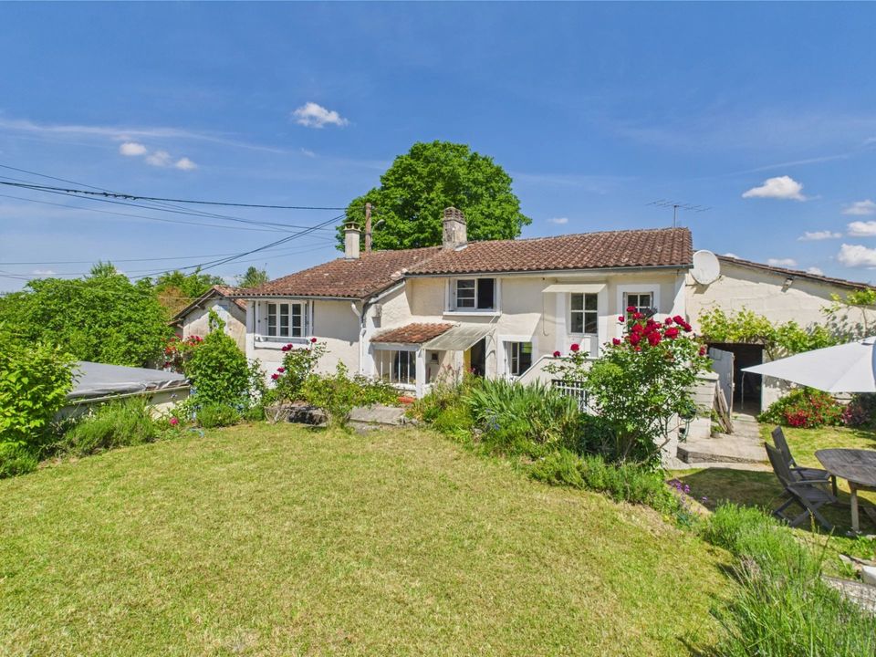 Villa i Verteillac, Dordogne - foto 1