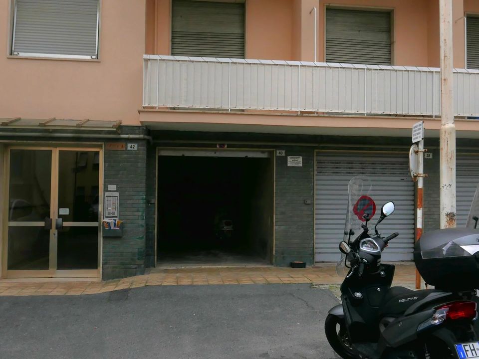 Garasje i Sanremo, Imperia - bilde 4