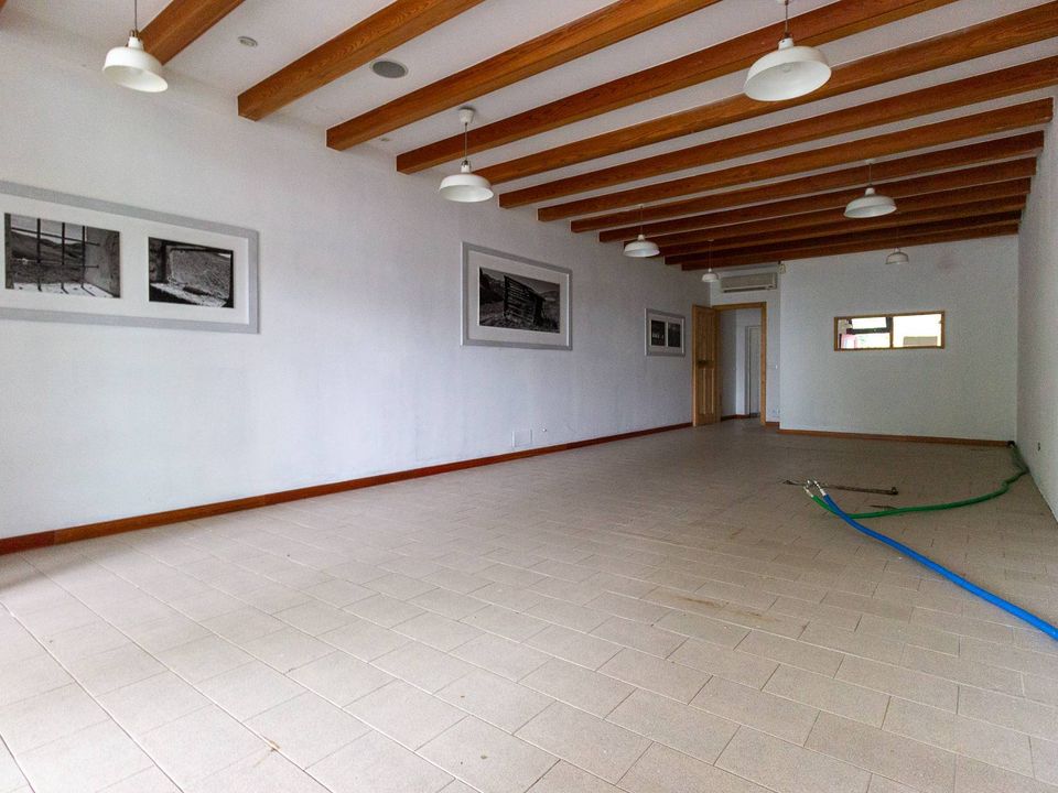 Erhvervsejendom i Aviano-Castello, Pordenone - foto 3