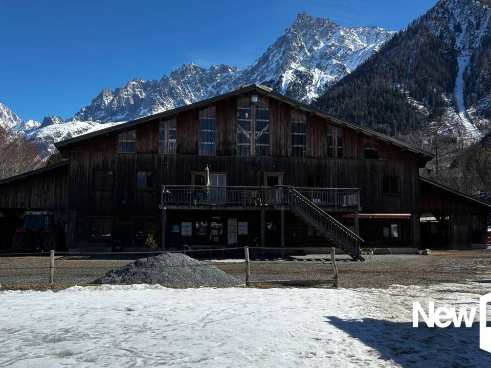 Erhvervsejendom i Les Houches, Haute-Savoie - foto 3