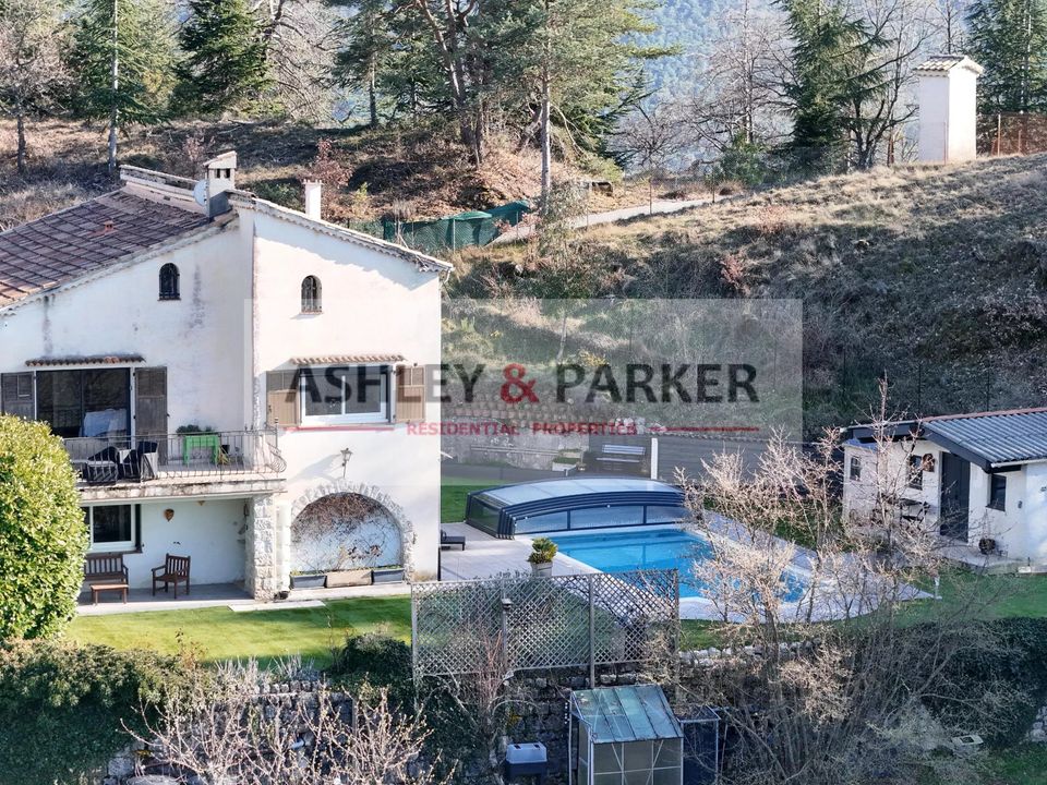 Villa i Saint-Antonin, Alpes-Maritimes - foto 1