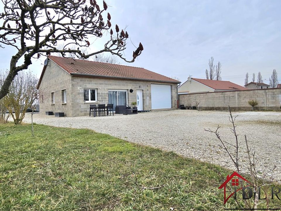 Bungalow i Saint-Dizier, Haute-Marne - foto 1