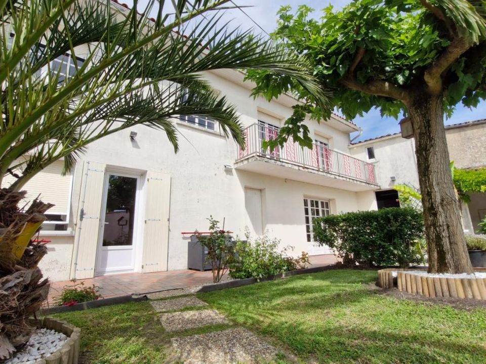 Villa i Mortagne-sur-Gironde, Charente-Maritime - foto 2
