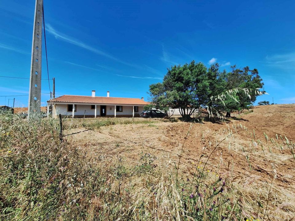 Farm house in Serpa, Beja - photo 1