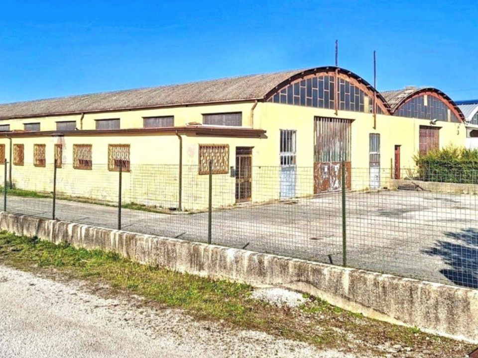 Commercieel vastgoed in Cingoli, Macerata - foto 3