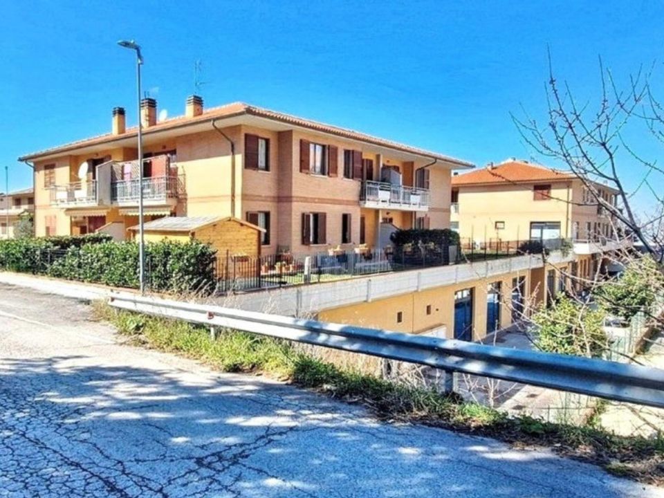 Commercieel vastgoed in Cingoli, Macerata - foto 4
