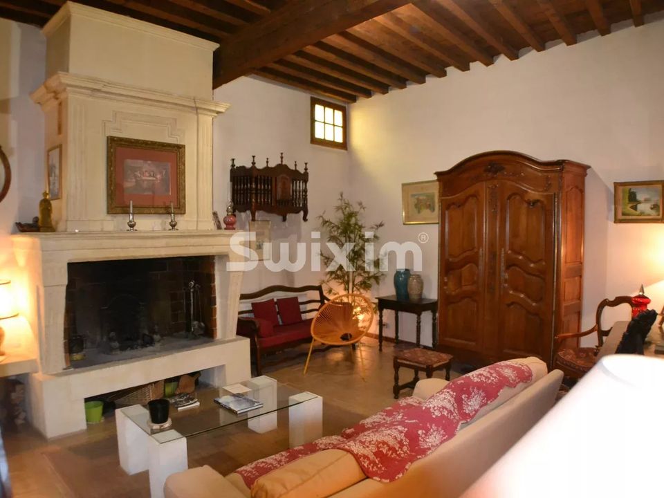 Casa de pueblo en Arles, Bouches-du-Rhone - foto 1