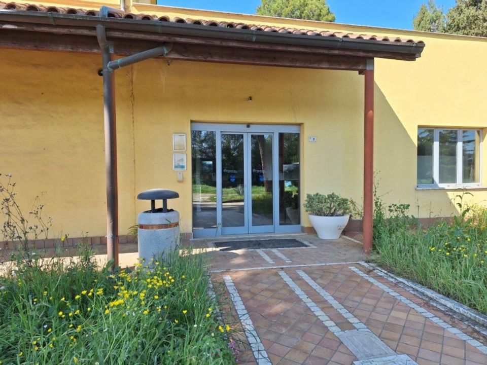 Commercieel vastgoed in Camerano, Ancona - foto 4