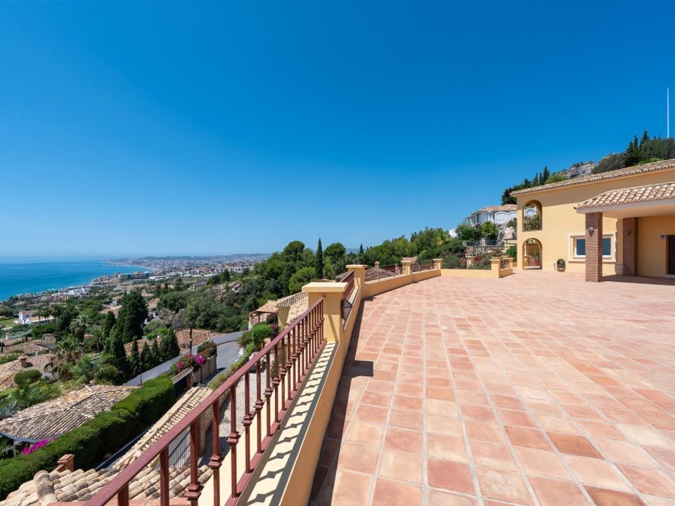 Villa i Benalmadena, Malaga - bilde 1
