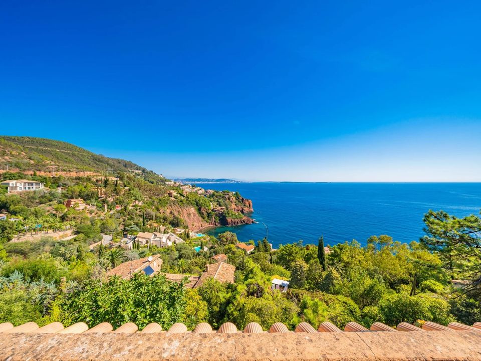 Villa i Theoule-sur-Mer, Alpes-Maritimes - foto 4