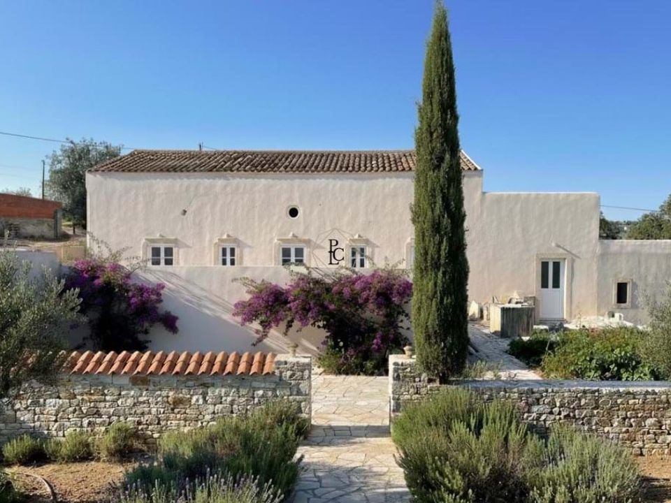 Landejendom i Santa Barbara de Nexe, Faro - foto 1