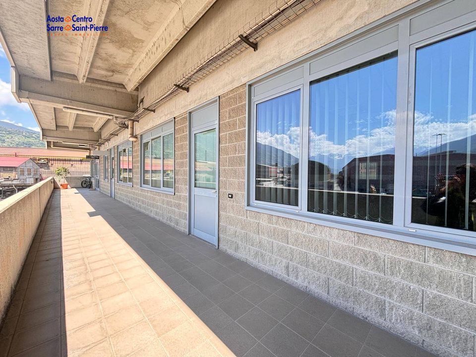 Erhvervsejendom i Aosta, Aosta Valley - foto 3