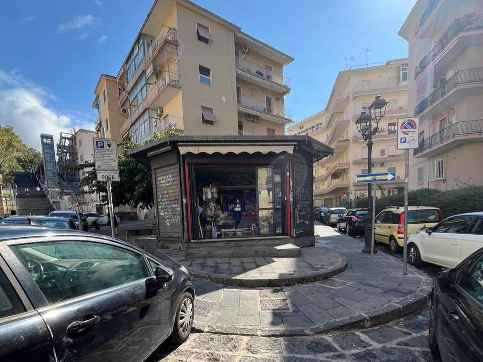 Erhvervsejendom i Torre del Greco, Naples - foto 2