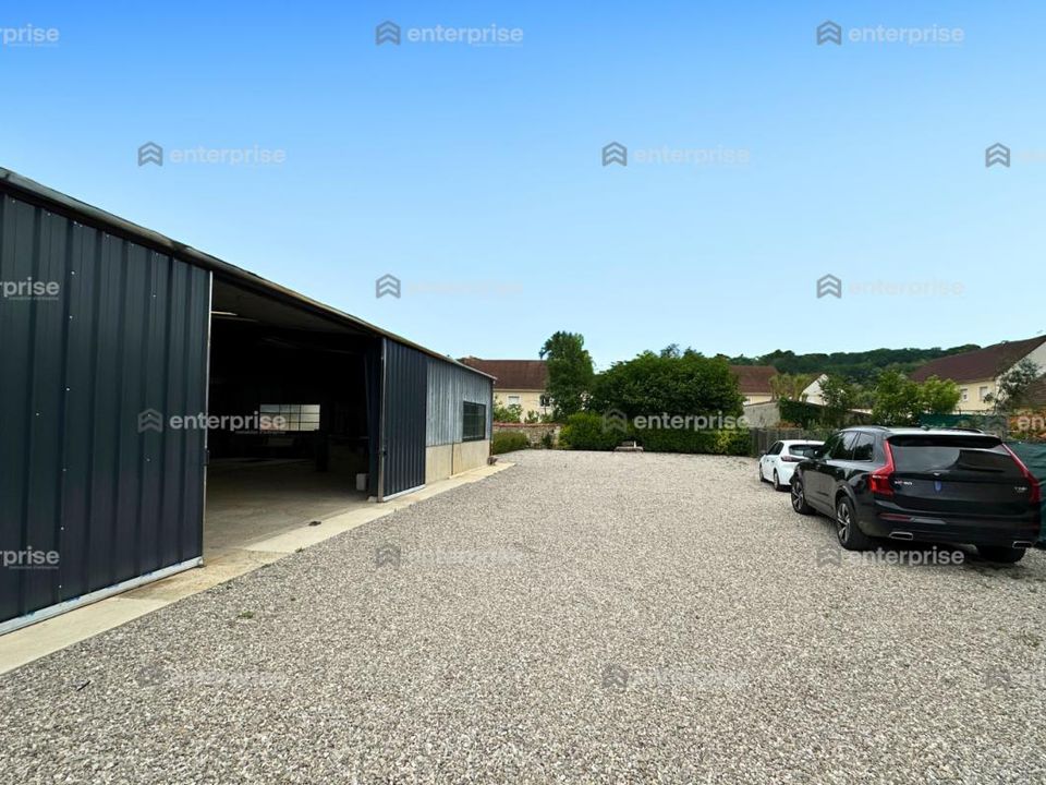 Erhvervsejendom i Liancourt, Oise - foto 2