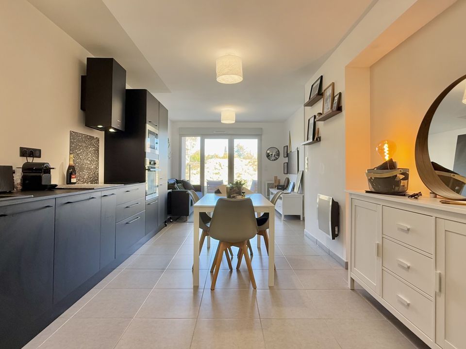 Lejlighed i Châteauneuf-de-Gadagne, Vaucluse - foto 3