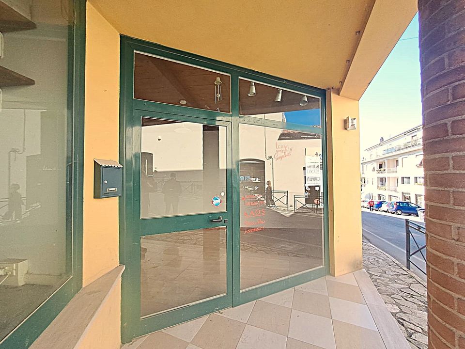 Erhvervsejendom i Amelia, Terni - foto 1