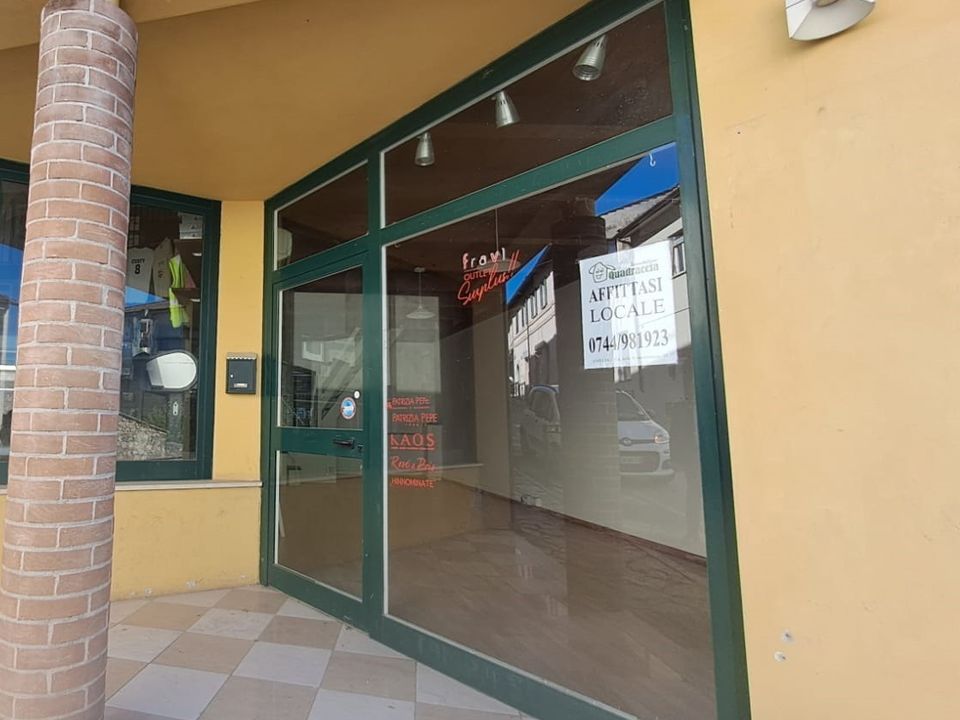 Erhvervsejendom i Amelia, Terni - foto 3