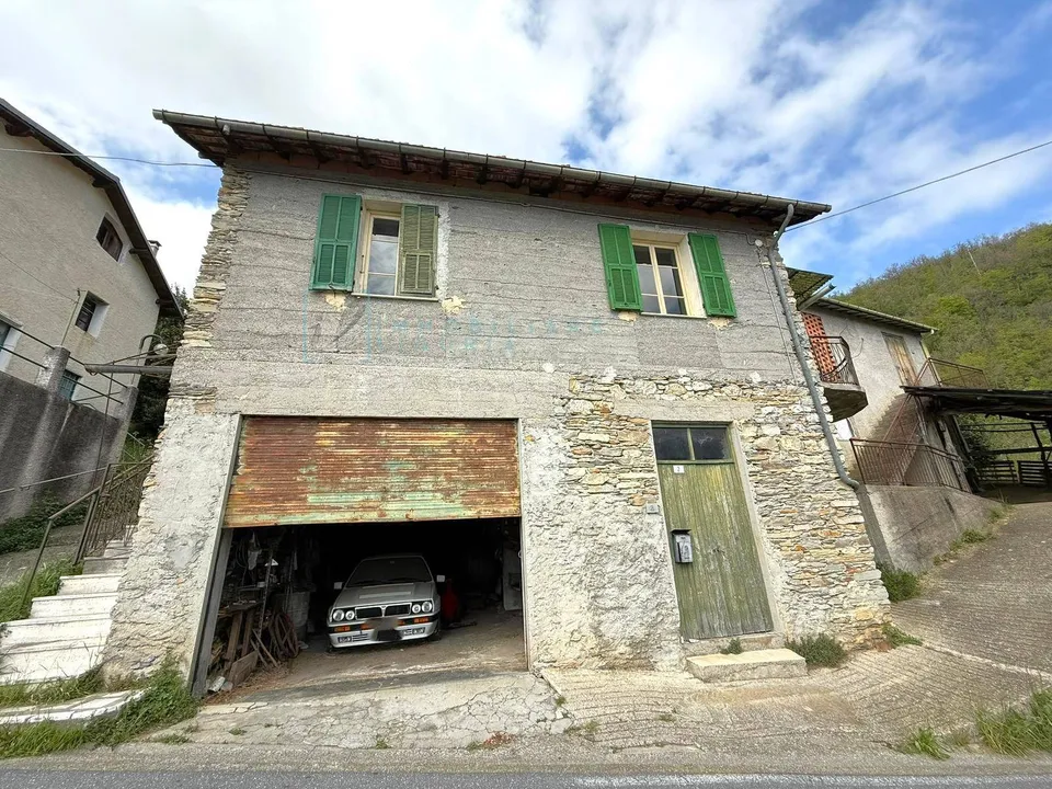Landejendom i Borghetto D'Arroscia, Imperia - foto 1